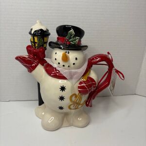 Blue Sky Clayworks Christmas Snowman next to Street Light Teapot NWT White Red